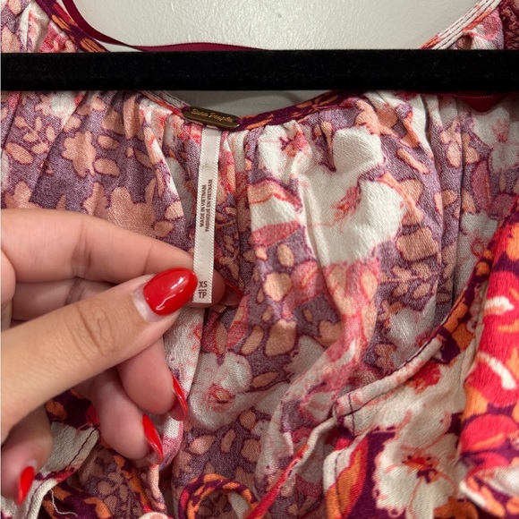 SOLD - Free People Floral Blouse - Picture 6 of 6